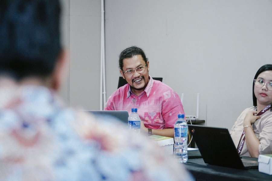 Workshop SEO Untuk Dosen Institut Bisnis &amp; Teknologi Indonesia (INSTIKI)