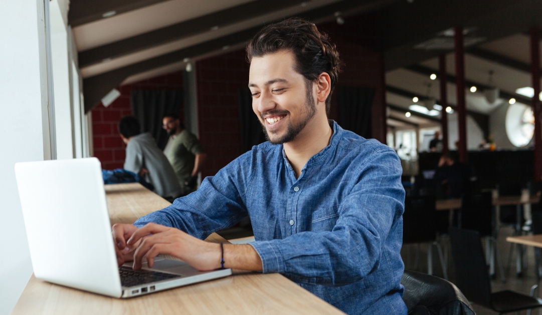 Self Hosted Automation vs Cloud, Mana yang Lebih Masuk Akal untuk Bisnis?